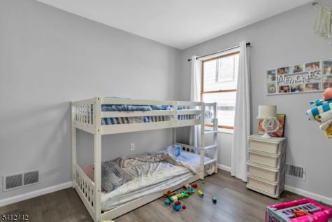 208 E Price Street Linden NJ 07036