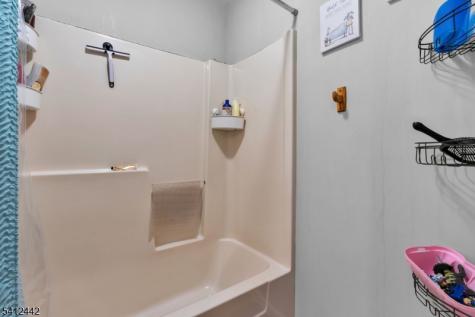208 E Price Street Linden NJ 07036