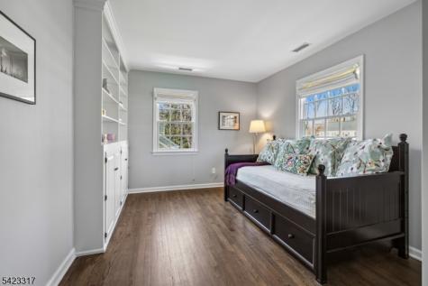 7 Westminster Road Chatham NJ 07928