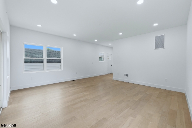 617 Fairview Avenue Piscataway NJ 08854