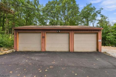 224 Holland Mt Road Jefferson NJ 07438