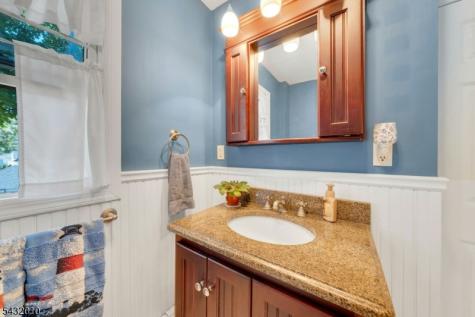 52 Terrace Avenue Rochelle Park NJ 07662