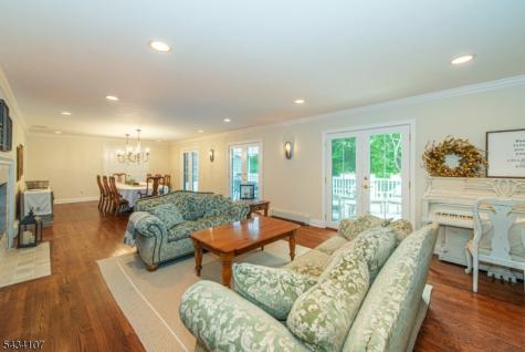 724 Ridge Road Kinnelon NJ 07405