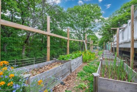 724 Ridge Road Kinnelon NJ 07405