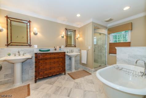 724 Ridge Road Kinnelon NJ 07405
