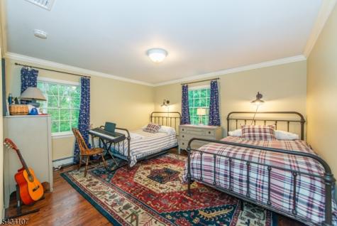 724 Ridge Road Kinnelon NJ 07405