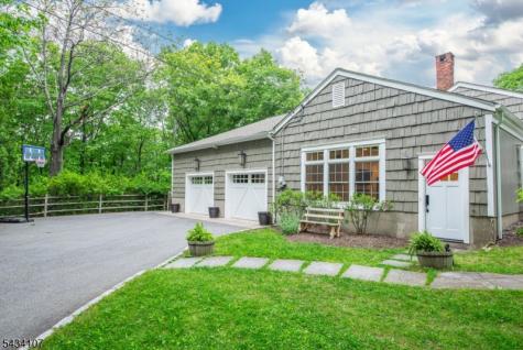 724 Ridge Road Kinnelon NJ 07405