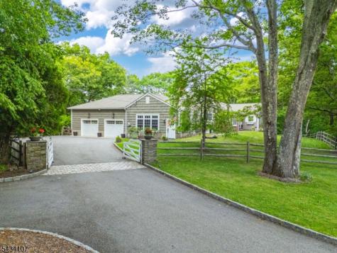 724 Ridge Road Kinnelon NJ 07405