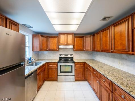 243 Mayflower Way Monroe NJ 08831