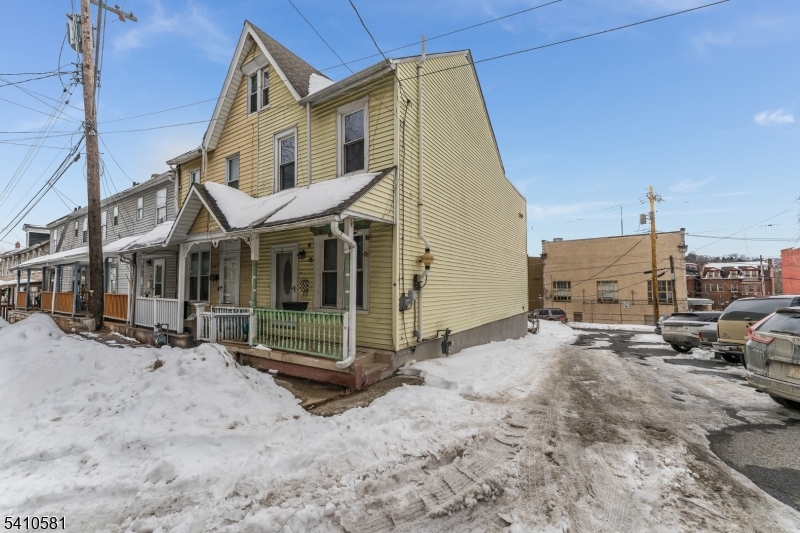 12 Brainard Street Phillipsburg NJ 08865