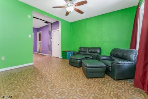 12 Brainard Street Phillipsburg NJ 08865