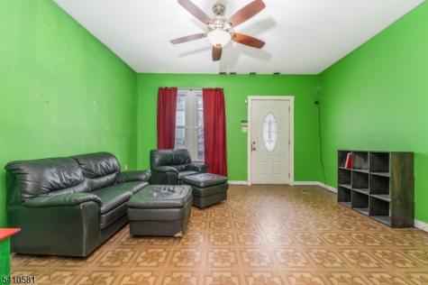 12 Brainard Street Phillipsburg NJ 08865