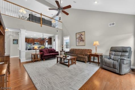 717 Thistle Hill Lane Franklin NJ 08873