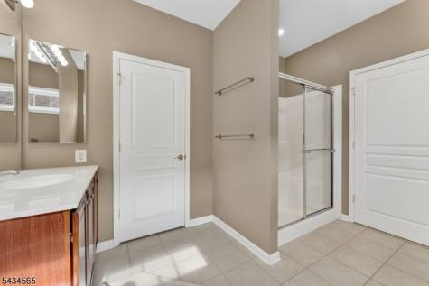 717 Thistle Hill Lane Franklin NJ 08873
