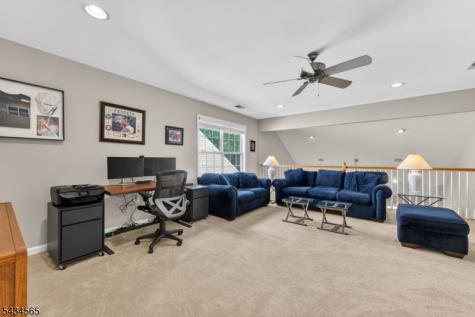 717 Thistle Hill Lane Franklin NJ 08873