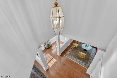 717 Thistle Hill Lane Franklin NJ 08873