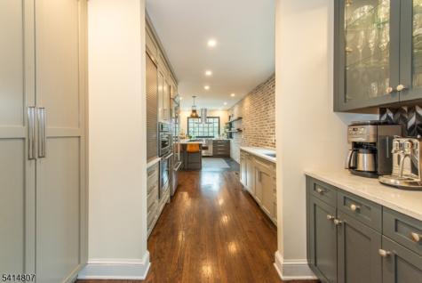 264 Forest Avenue Glen Ridge Boro NJ 07028