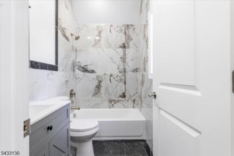 28 King George Road Warren NJ 07059
