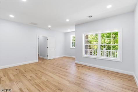 28 King George Road Warren NJ 07059