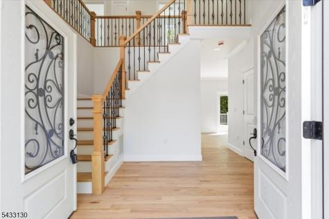 28 King George Road Warren NJ 07059