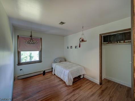 56 Wester Road Harmony NJ 08865