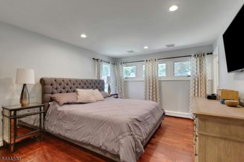 890 Norgate Drive Ridgewood Village NJ 07450