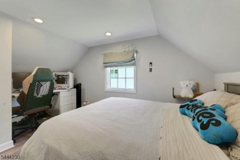 890 Norgate Drive Ridgewood Village NJ 07450