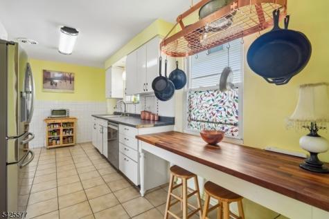 5 Swayze Street West Orange NJ 07052