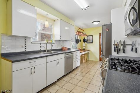 5 Swayze Street West Orange NJ 07052