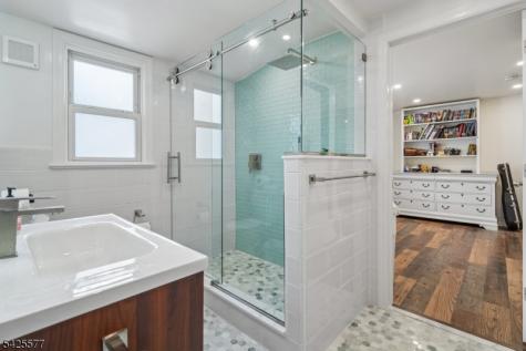 5 Swayze Street West Orange NJ 07052
