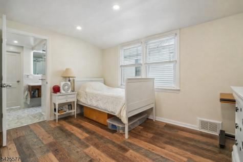 5 Swayze Street West Orange NJ 07052