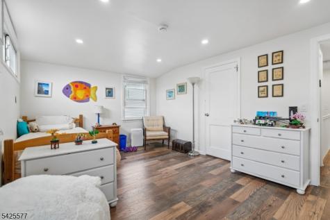 5 Swayze Street West Orange NJ 07052