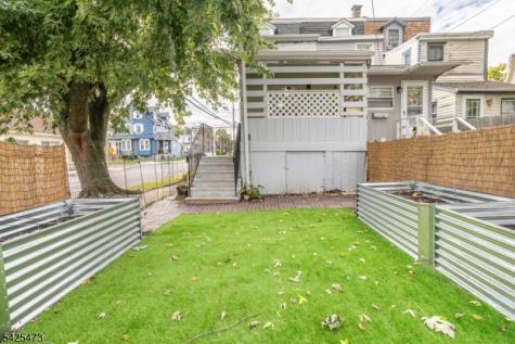 475 Locust Avenue Burlington NJ 08016