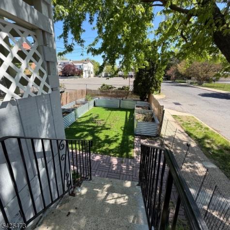 475 Locust Avenue Burlington NJ 08016