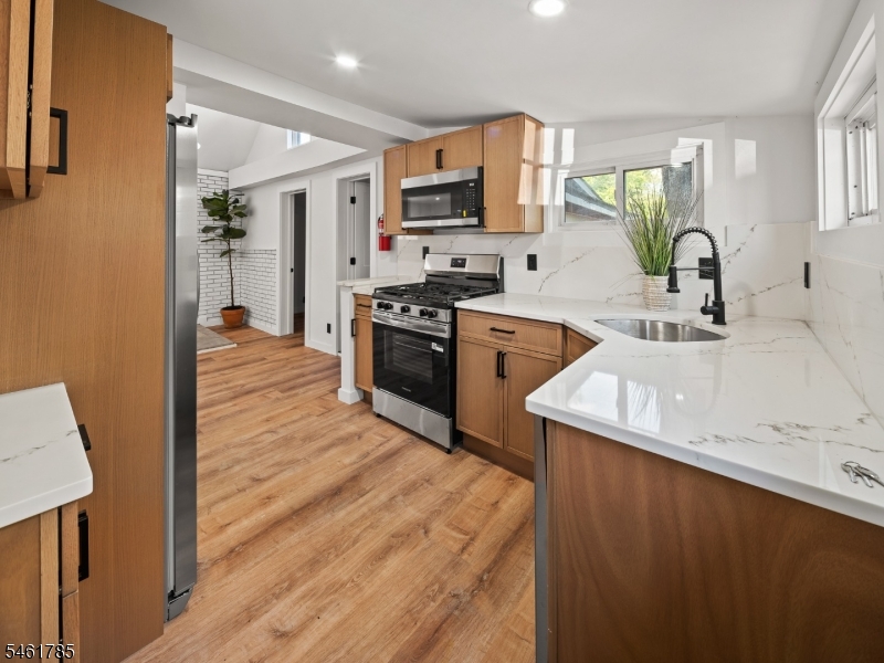 2 Knowles Lane Mount Olive NJ 07828