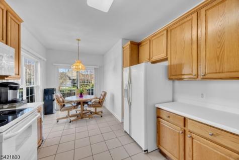 180 Stone Manor Drive Franklin NJ 08873