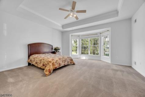 180 Stone Manor Drive Franklin NJ 08873