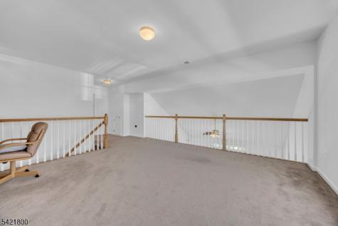 180 Stone Manor Drive Franklin NJ 08873