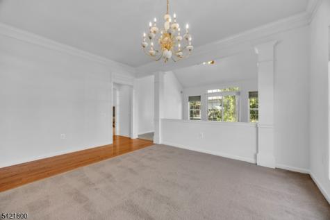 180 Stone Manor Drive Franklin NJ 08873