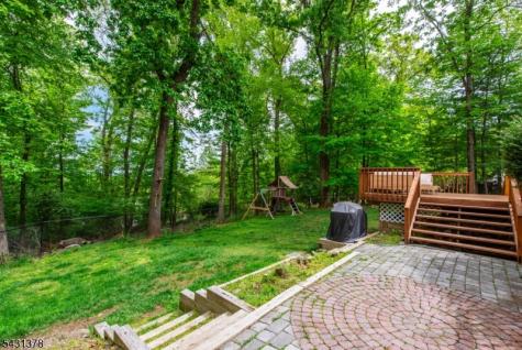 32 Foremost Mountain Road Montville NJ 07082
