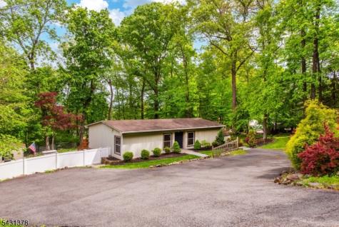 32 Foremost Mountain Road Montville NJ 07082