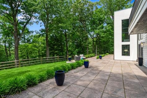 175 Round Top Road Bernardsville NJ 07924
