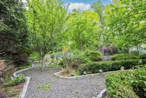 596 Wyckoff Avenue Mahwah NJ 07430