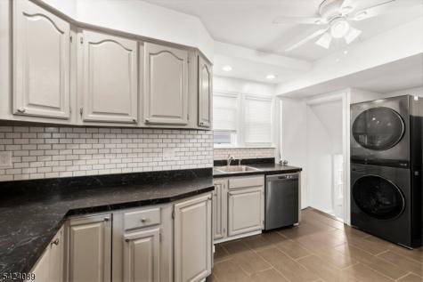 351 Park Avenue Rutherford NJ 07070
