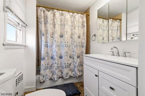 351 Park Avenue Rutherford NJ 07070
