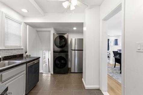 351 Park Avenue Rutherford NJ 07070