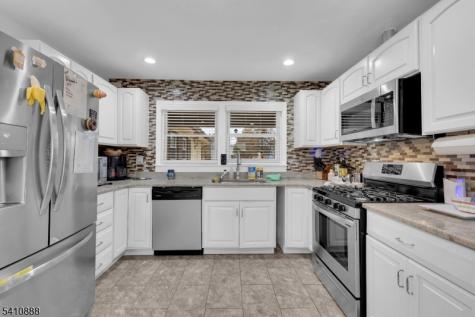 30 General Lane Willingboro NJ 08046