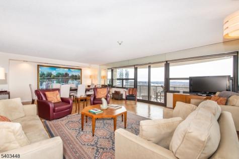 2 Claridge Drive Verona NJ 07044