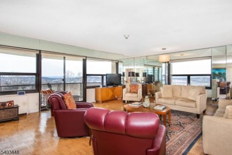 2 Claridge Drive Verona NJ 07044