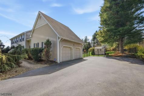 6 Blaier Street Montville NJ 07082